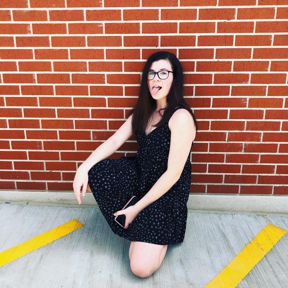 Meet your Posher, Ashlee